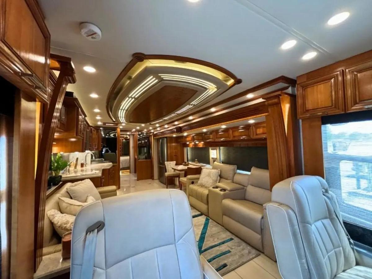 Used 2020 Newmar London Aire 4559