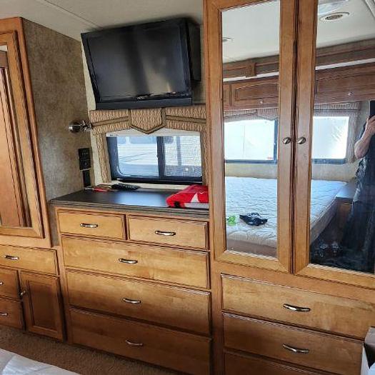 Used 2012 Winnebago SIGHTSEER 36V