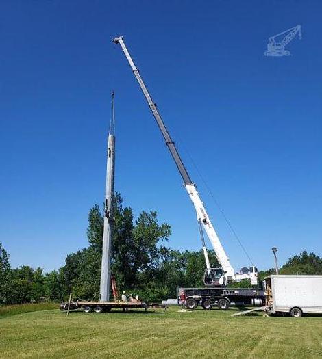 Used 2022 Load King Stinger 80-160 Mounted on a 2022 Freightliner 122SD