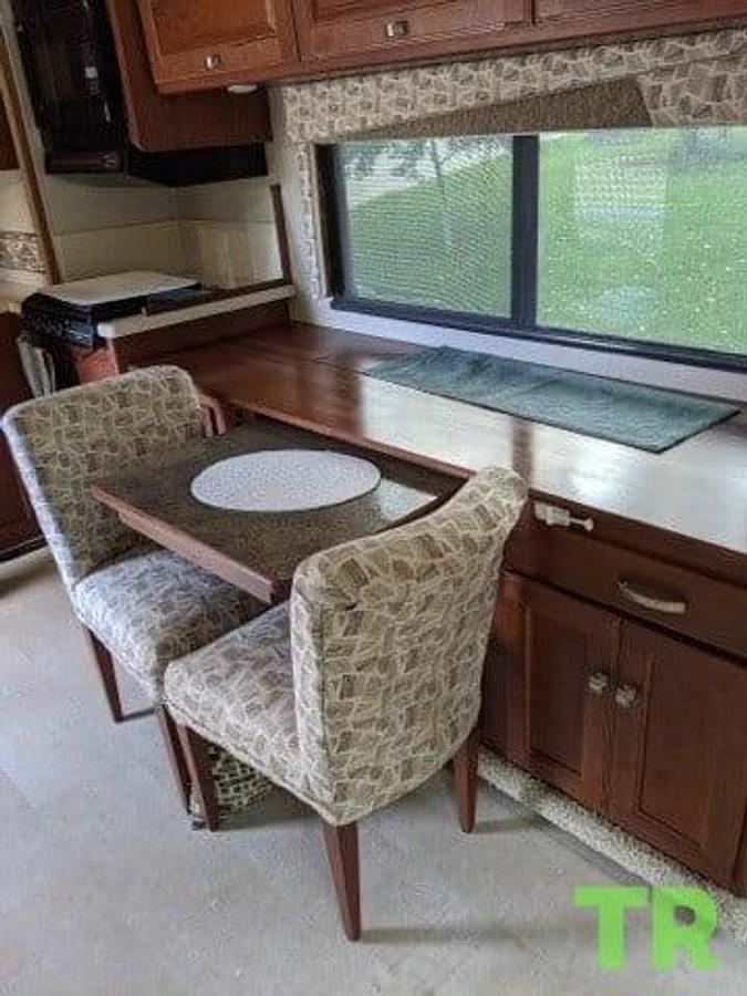 Used 2015 Winnebago Itasca Sunstar 30T