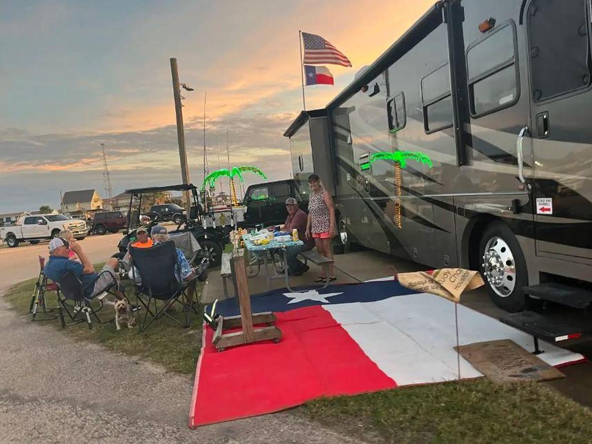 Used 2008 Coachmen Cross Country 382DS Class A Motorhome