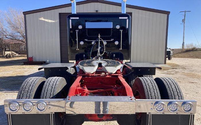 Used 2023 Peterbilt 389