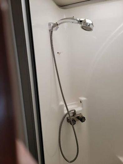 Used 2005 Coachmen Sports Coach Elite