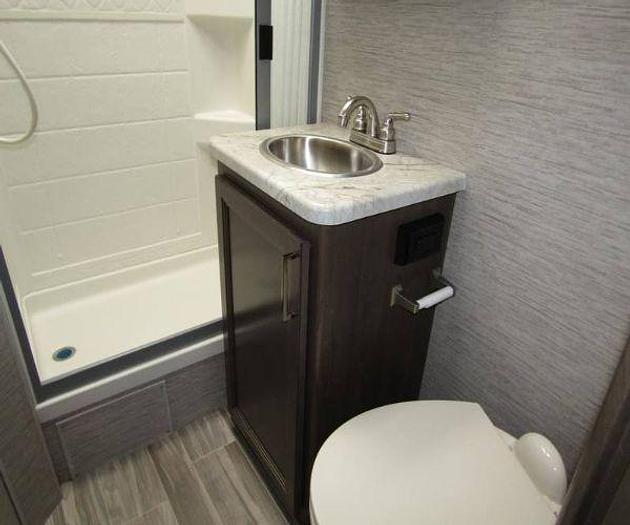 Used 2020 Thor Freedom Elite 23H