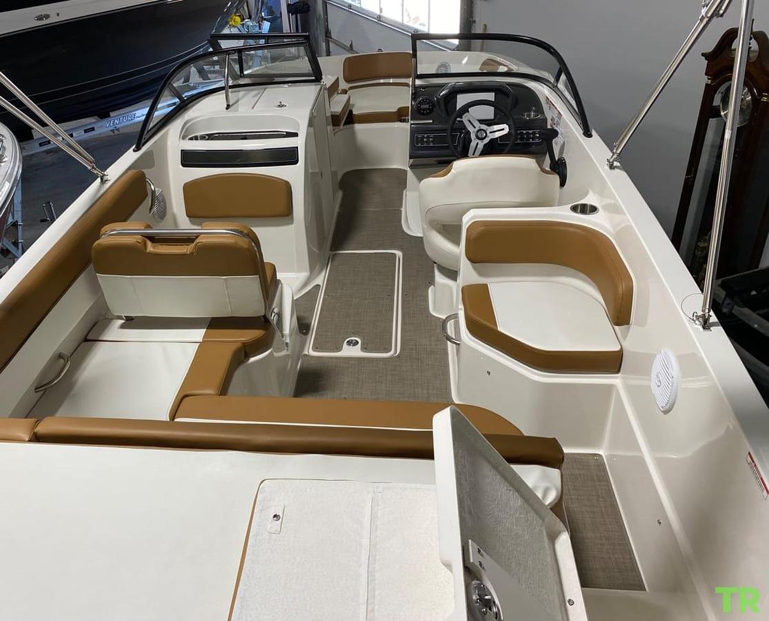 Used 2022 Bayliner VR6 OB