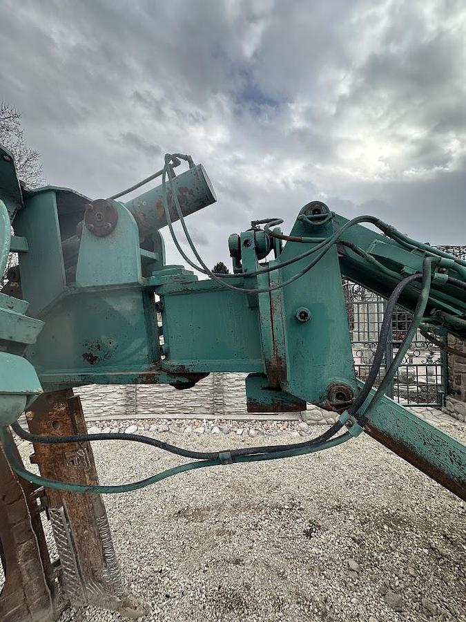 Used 1978 International TD-15 with Ateco Plow