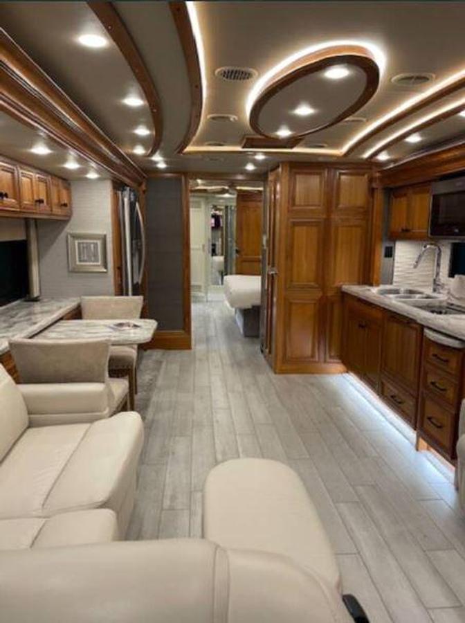 Used 2022 Tiffin Motorhomes ALLEGRO BUS 40IP Class A Motorhome