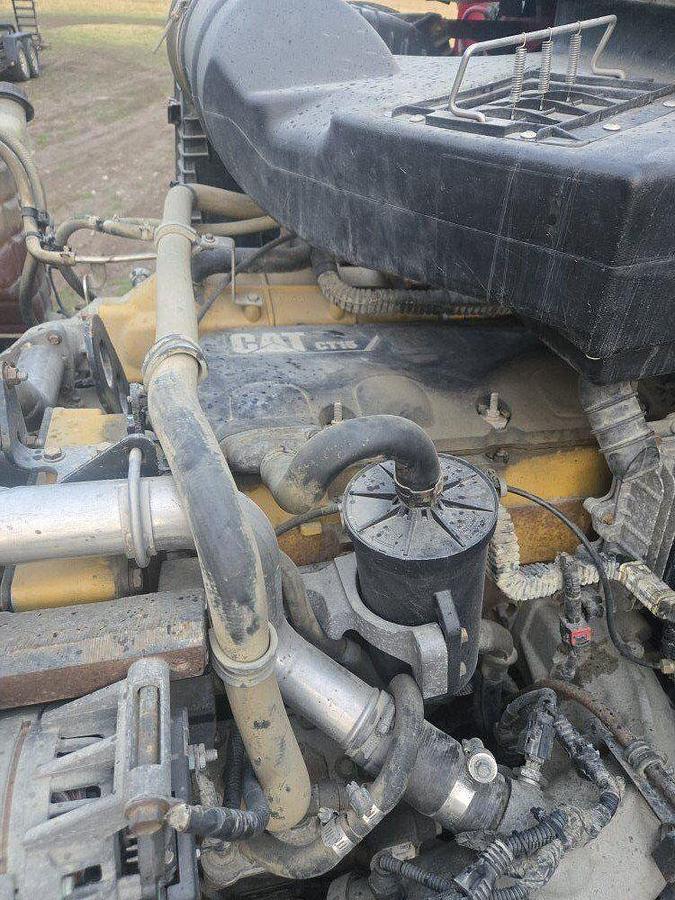 Used 2013 Caterpillar 660 SBA 6X4 Dump Truck