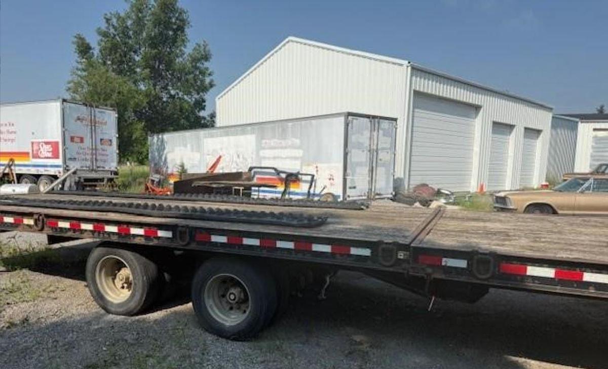Used 2012 D&K TRAILERS INC 32'
