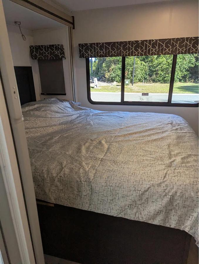 Used 2024 Forest River Sunseeker 3010DS