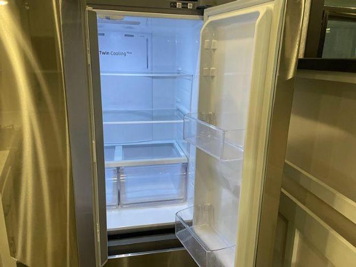 Used 2023 Crossroads Redwood RW4200FL