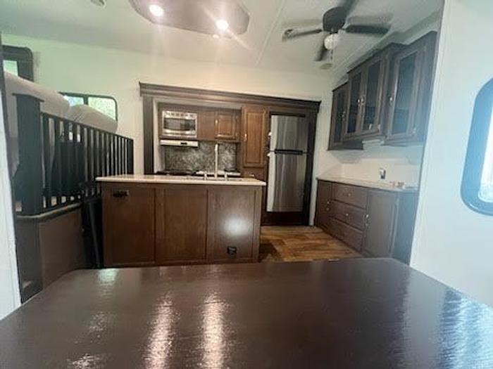 Used 2017 Forest River Salem Hemisphere Lite 372RD