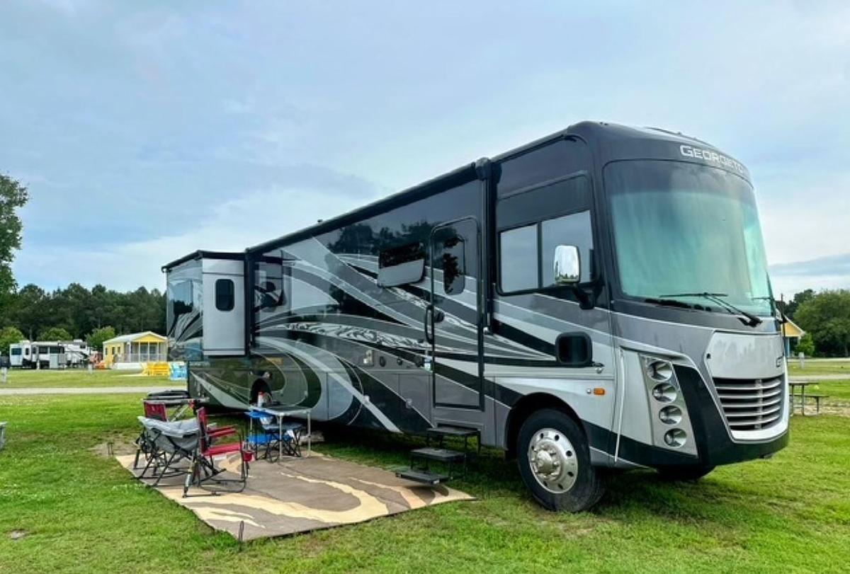 Used 2022 Forest River Georgetown 7 Series GT7 36K7 Class A Motorhome