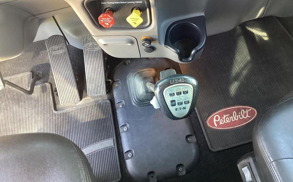 Used 2017 Peterbilt 389