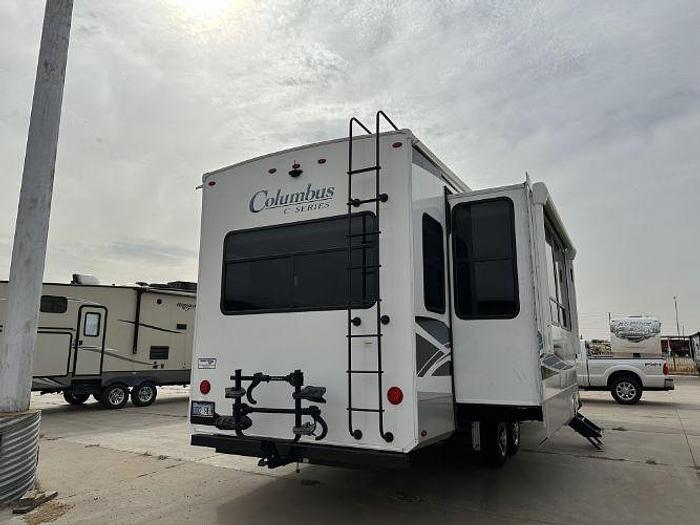 Used 2022 Palomino Columbus C Series 299RLC