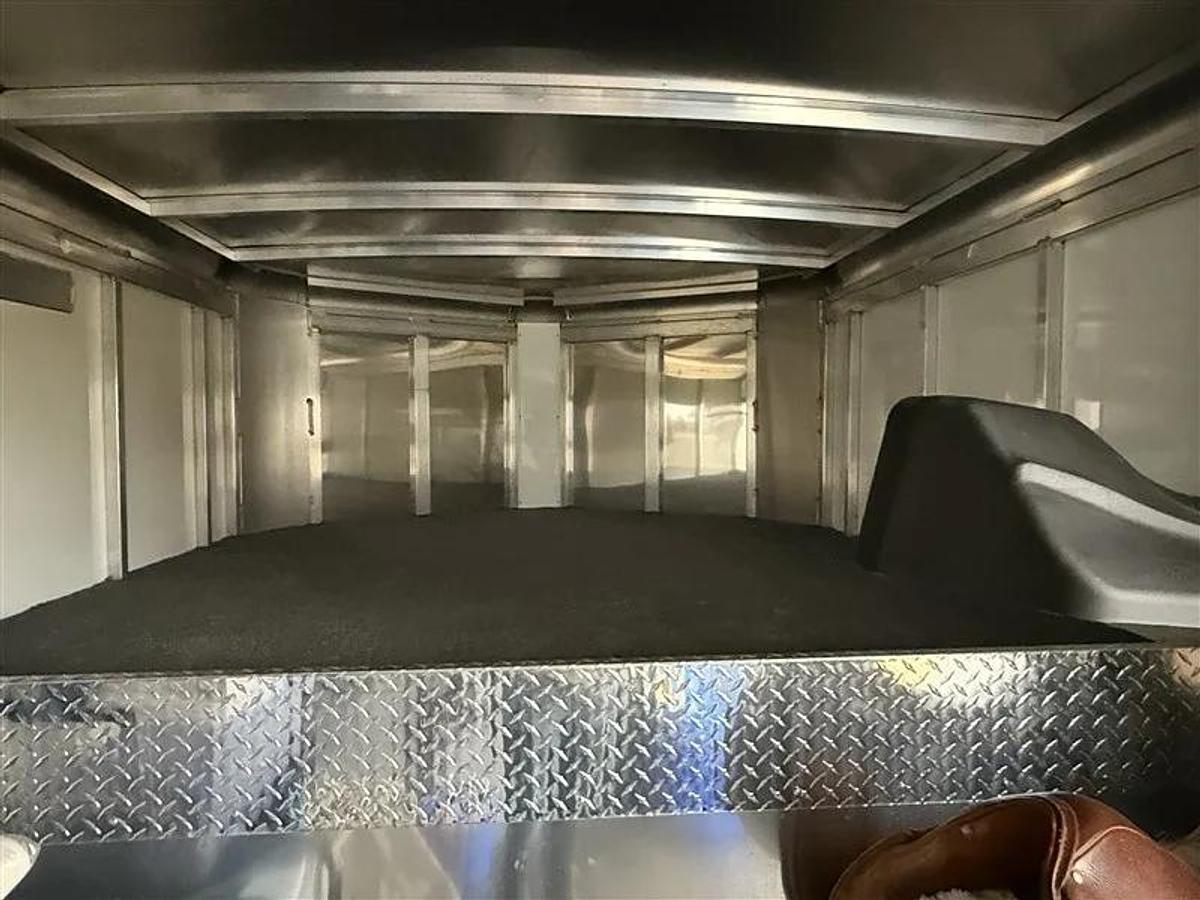 Used 2023 Sundowner Supertack 3 Horse