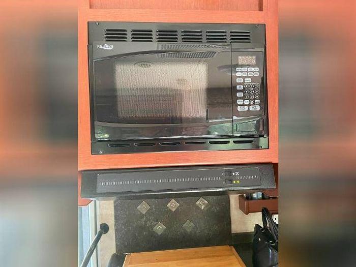 Used 2012 Itasca 31RP