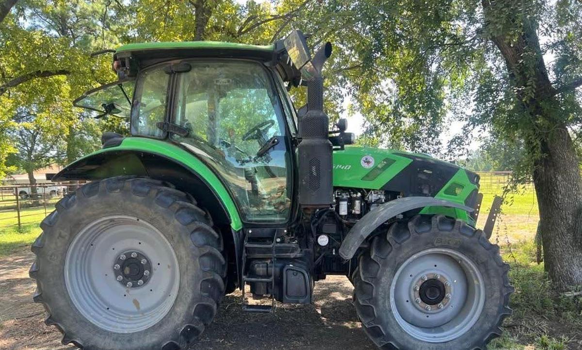Used 2020 DEUTZ FAHR 6140