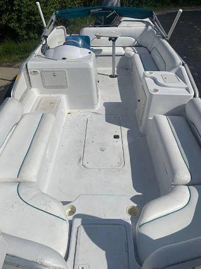 Used 2000 Hurricane Fun Deck