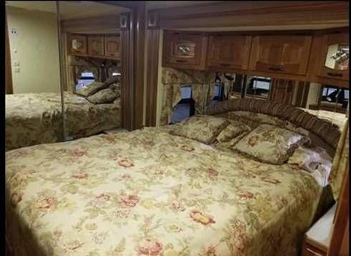 Used 2005 Newmar Dutch Star 4023