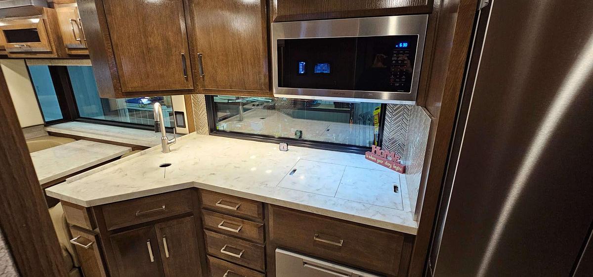 Used 2022 Newmar New Aire 3543