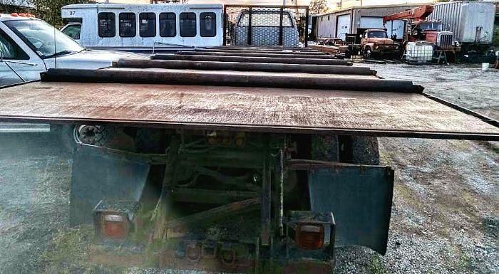 Used 1999 GMC C8500 Roll-Off Truss Delivery Truck