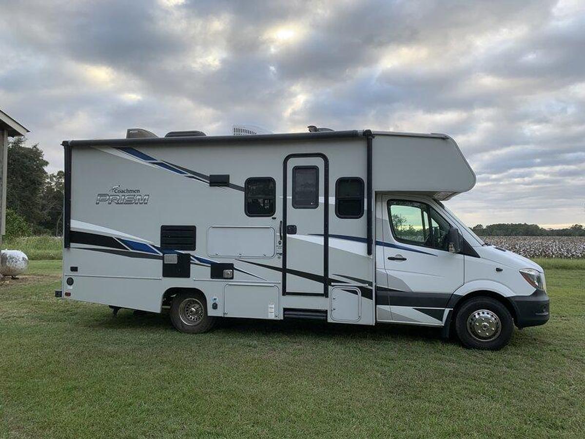 Used 2020 Coachmen Prism 2200FS