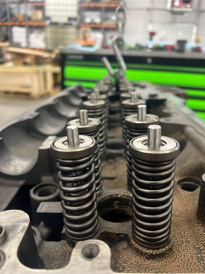 Used 2008 Freightliner Coronado 122SD