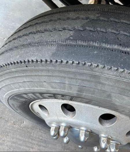 Used 2014 KENWORTH T880