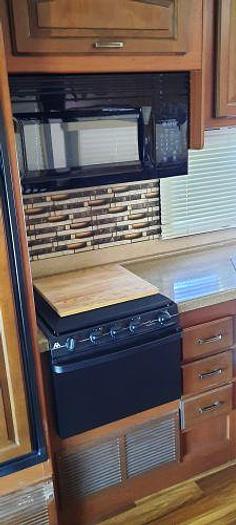 Used 2015 Jayco Greyhawk 31k