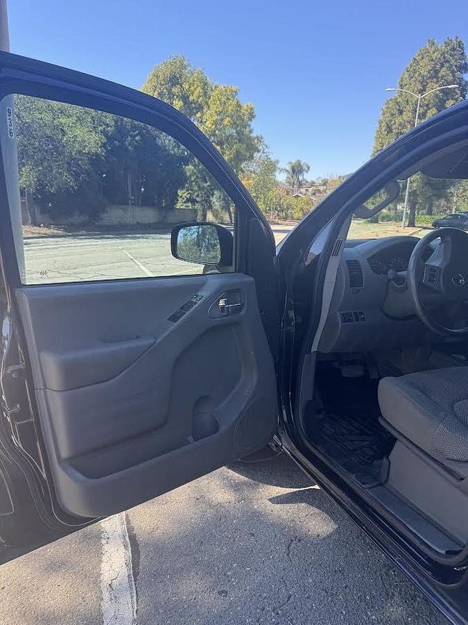 Used 2017 Nissan Frontier V6 4x4 – 6ft Bed