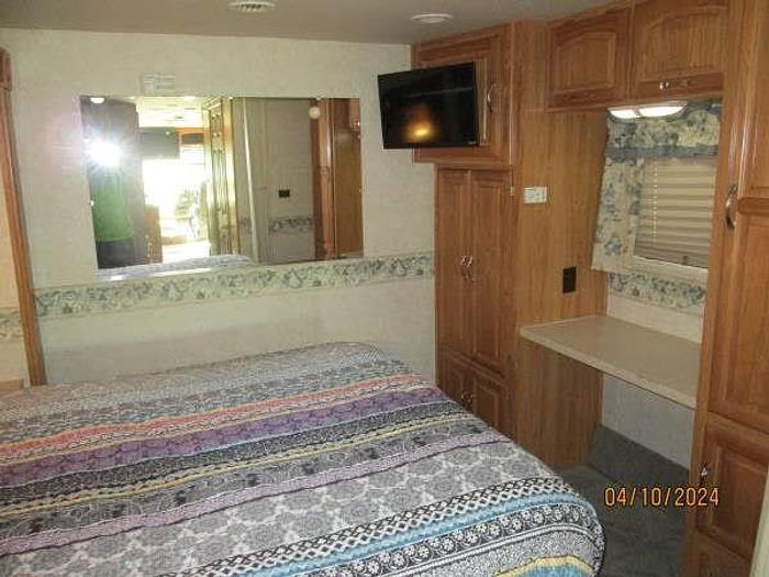 Used 2004 Georgie Boy Pursuit