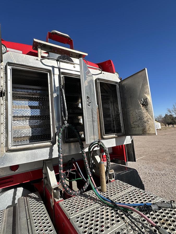 Used 2019 Kenworth W900