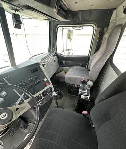 Used 2013 Western Star 4700