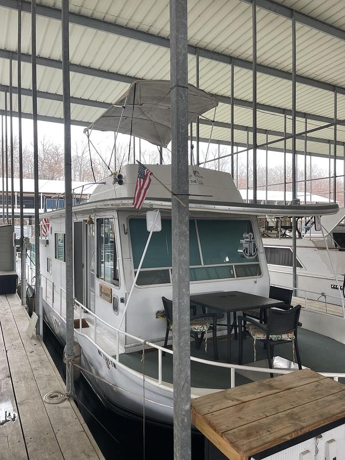 Used 1976 Sea Master House Boat