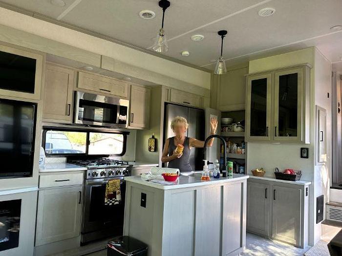 Used 2022 Palomino Columbus C Series 299RLC