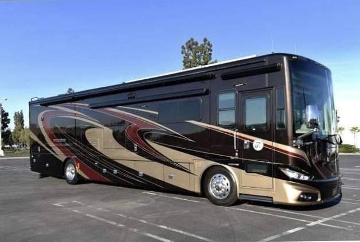 Used 2015 Tiffin Phaeton 40AH Class A Motorhome