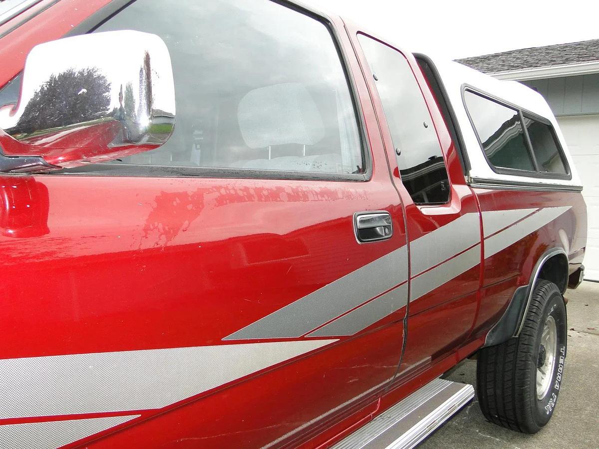 Used 1990 Toyota 4x4 Xtracab SR5 Pickup