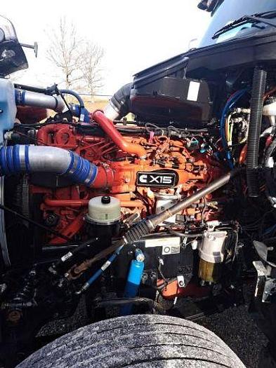 Used 2021 Peterbilt 567