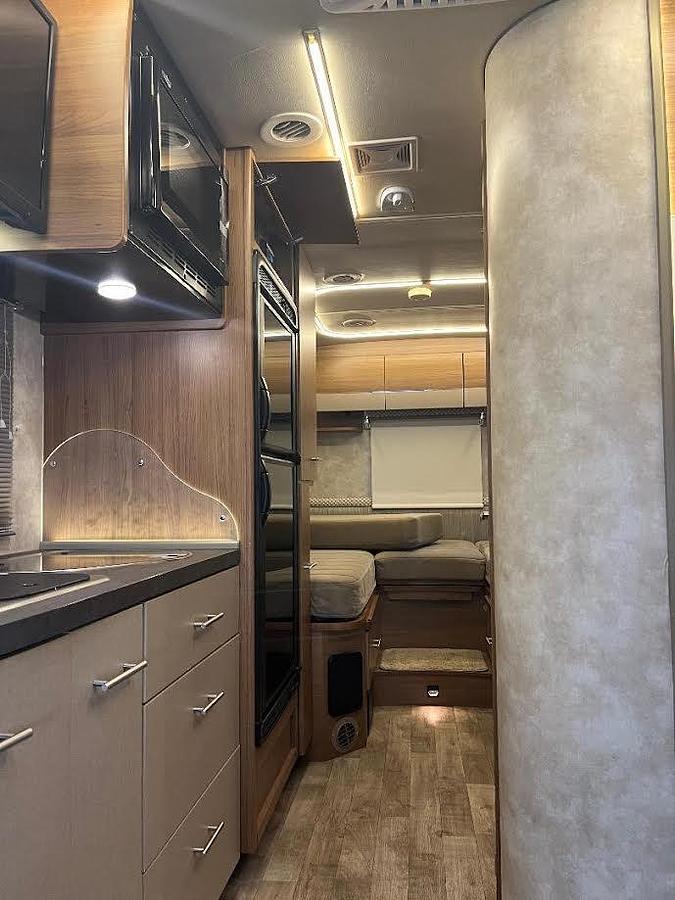 Used 2019 Winnebago View 24V Class C Motorhome