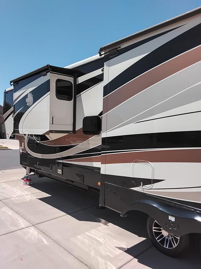 Used 2019 Heartland Landmark 365 Newport Fifth Wheel