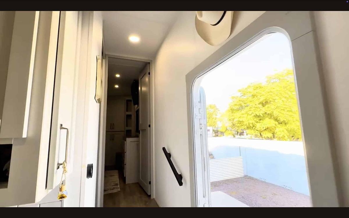 Used 2024 Brinkley Z3100