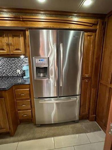 Used 2015 Tiffin Phaeton 40AH