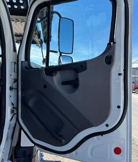 Used 2019 Freightliner 114SD
