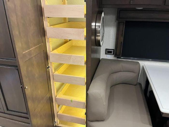 Used 2022 Newmar Dutch Star 4310