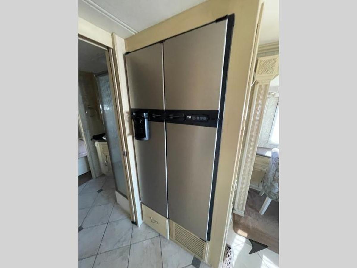 Used 2007 Coachmen RV Sportscoach Legend 40QS Class A Motorhome