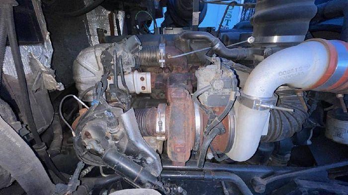 Used 2013 KENWORTH T700