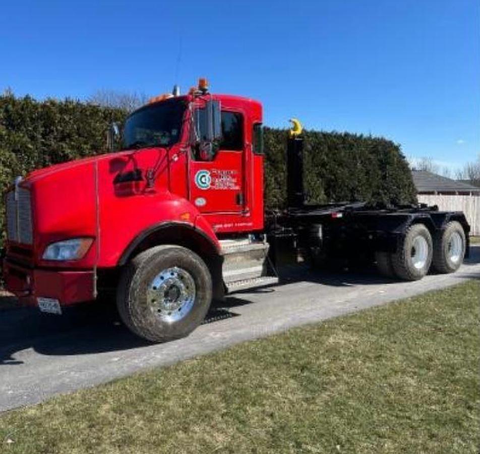 Used 2016 Kenworth T440