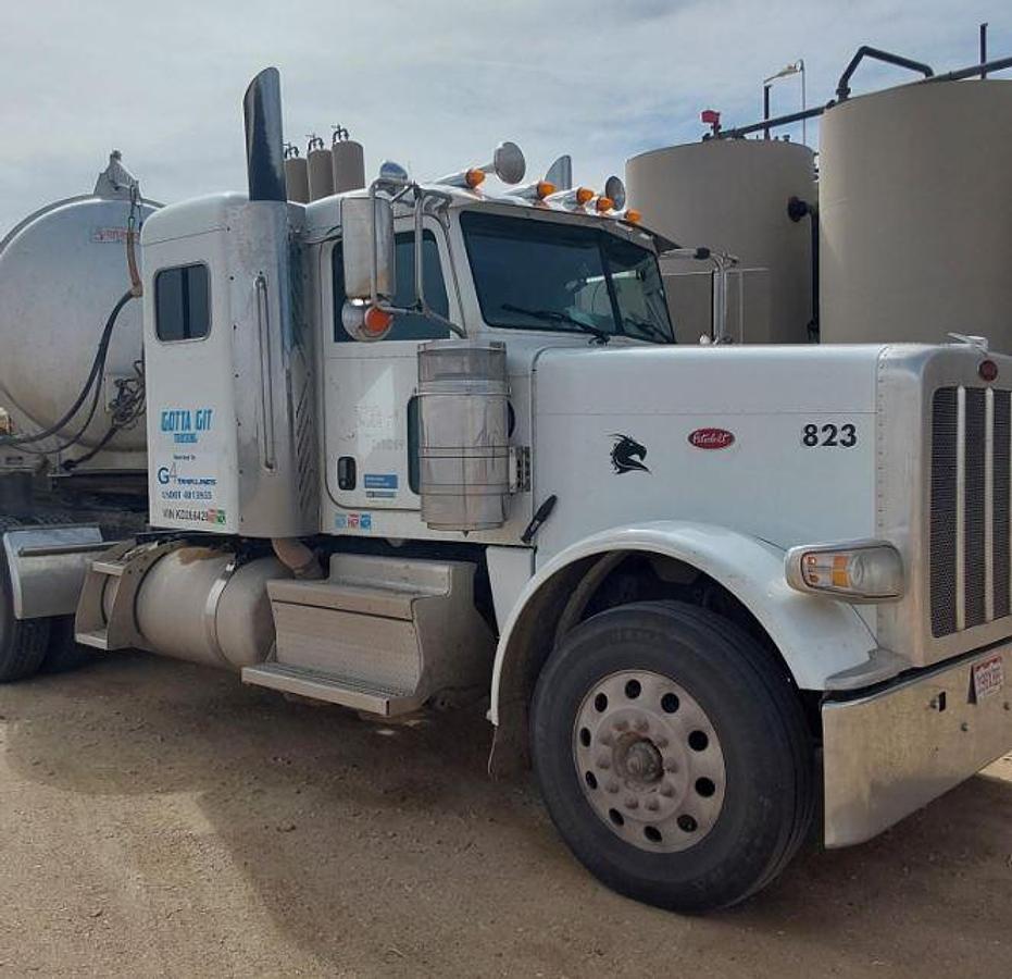 Used 2019 Peterbilt 389