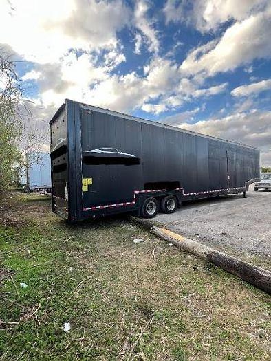 Used 2001 US Enclosed Car Hauler